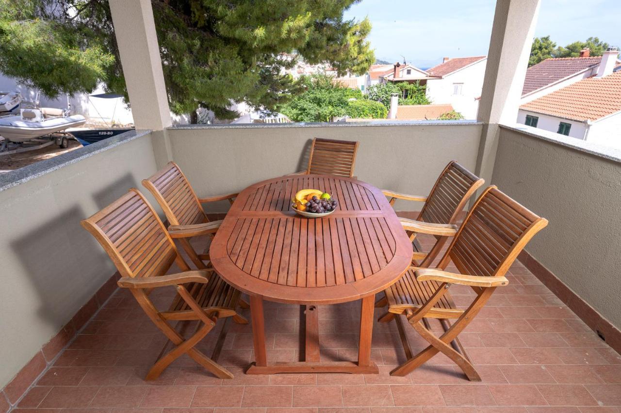 Villa Dalmatia Apartments Bol Buitenkant foto