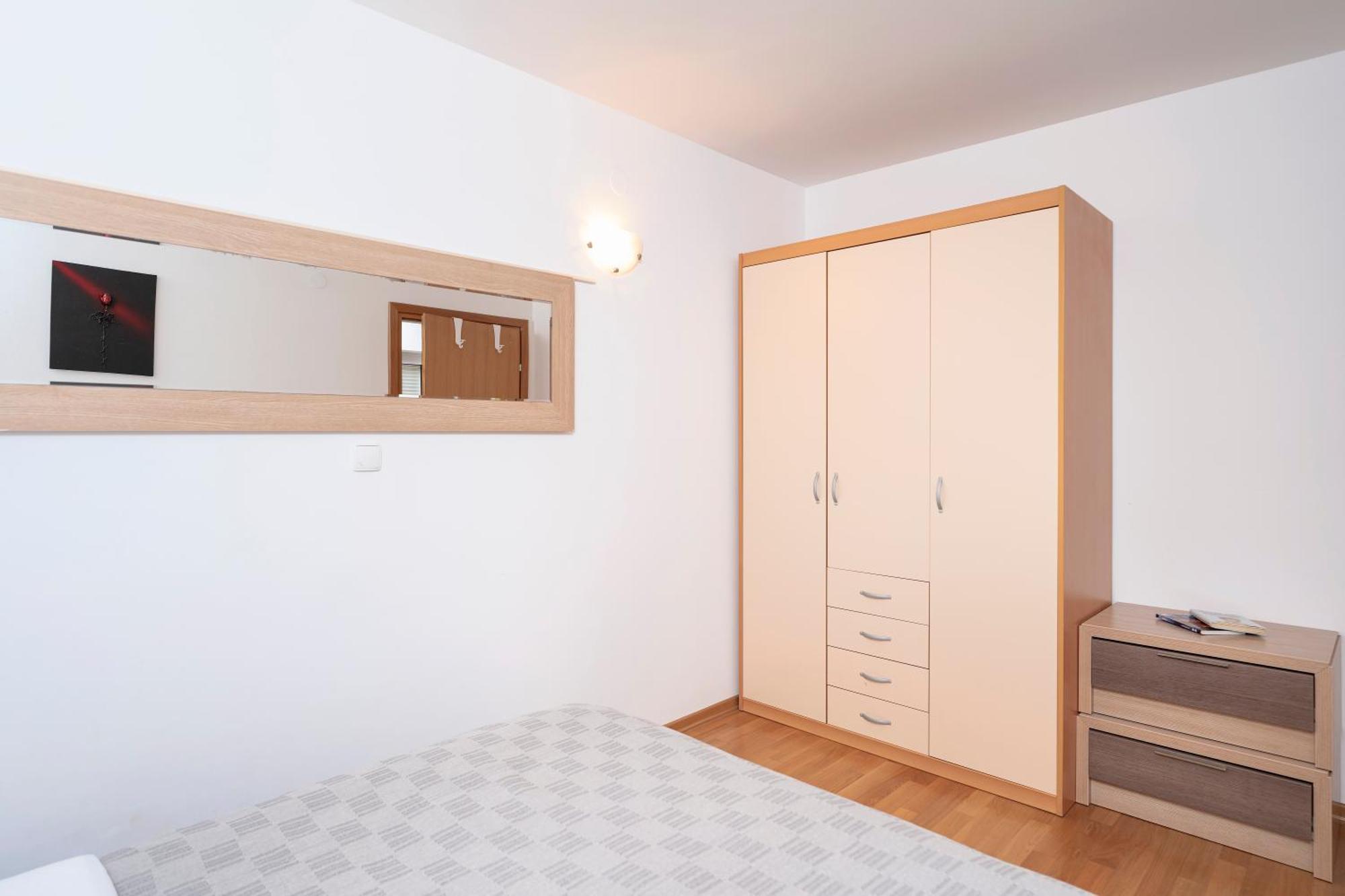 Villa Dalmatia Apartments Bol Buitenkant foto